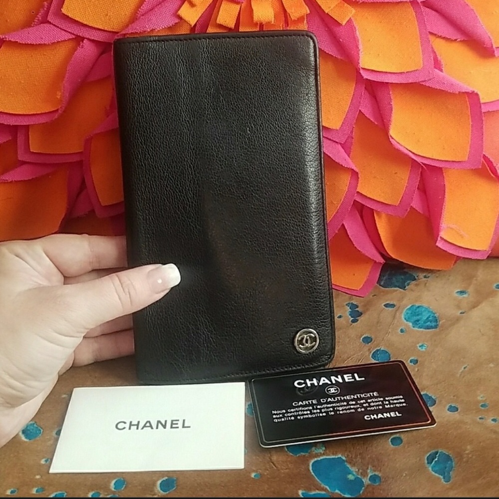 Authentic Chanel wallet